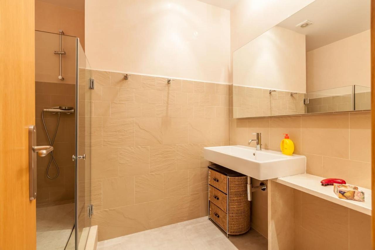 Apartamento Con Encanto En El Barrio De Santa Cruz Sevilla Exteriör bild